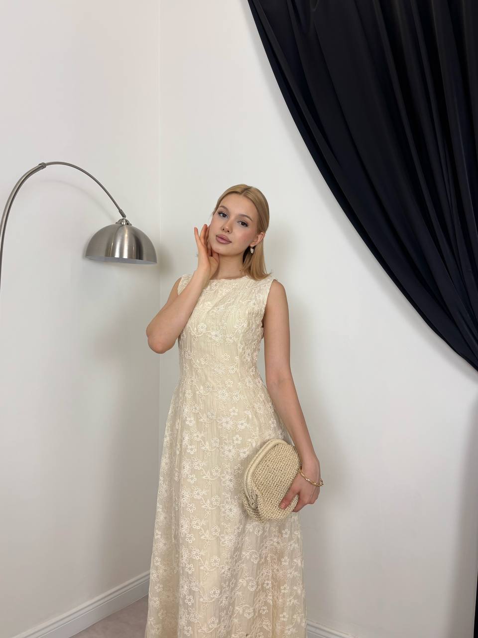 ALANA UZUN ELBİSE - KREM