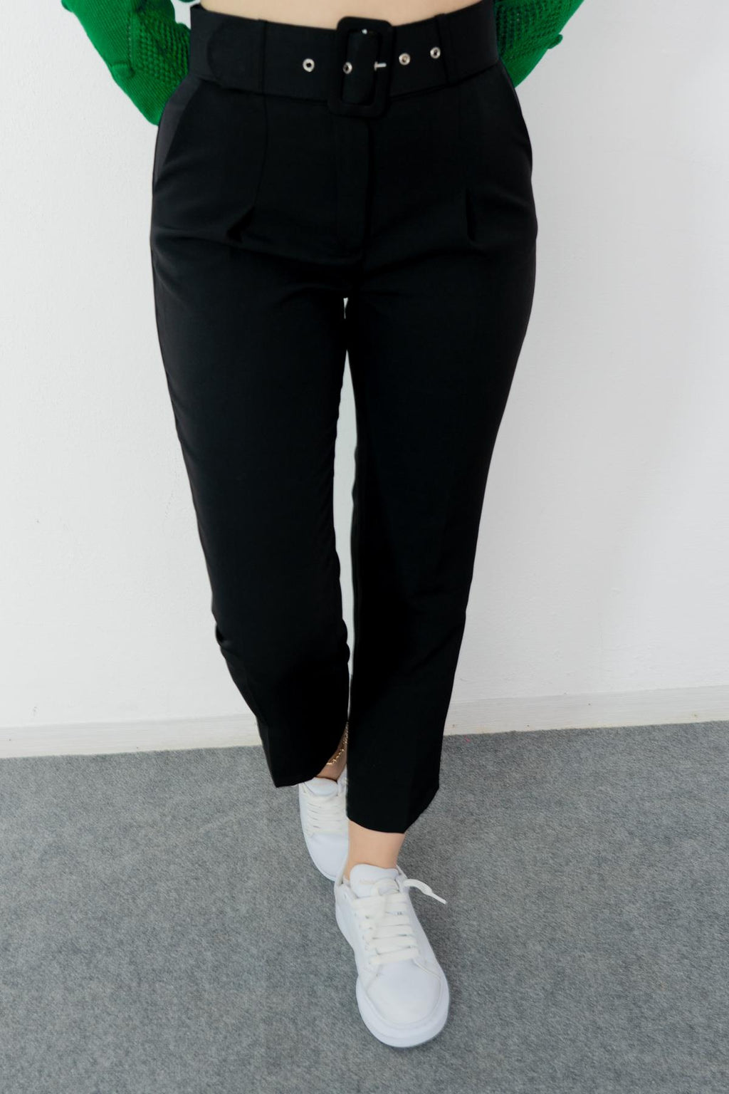 BRIDGET KEMERLİ PANTOLON - SIYAH