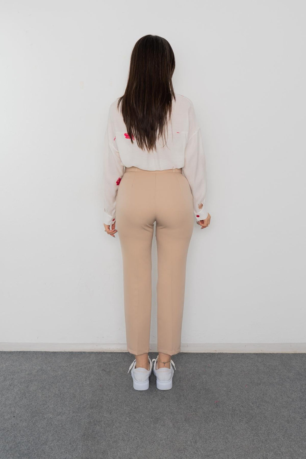 BRIDGET KEMERLİ PANTOLON - BEJ