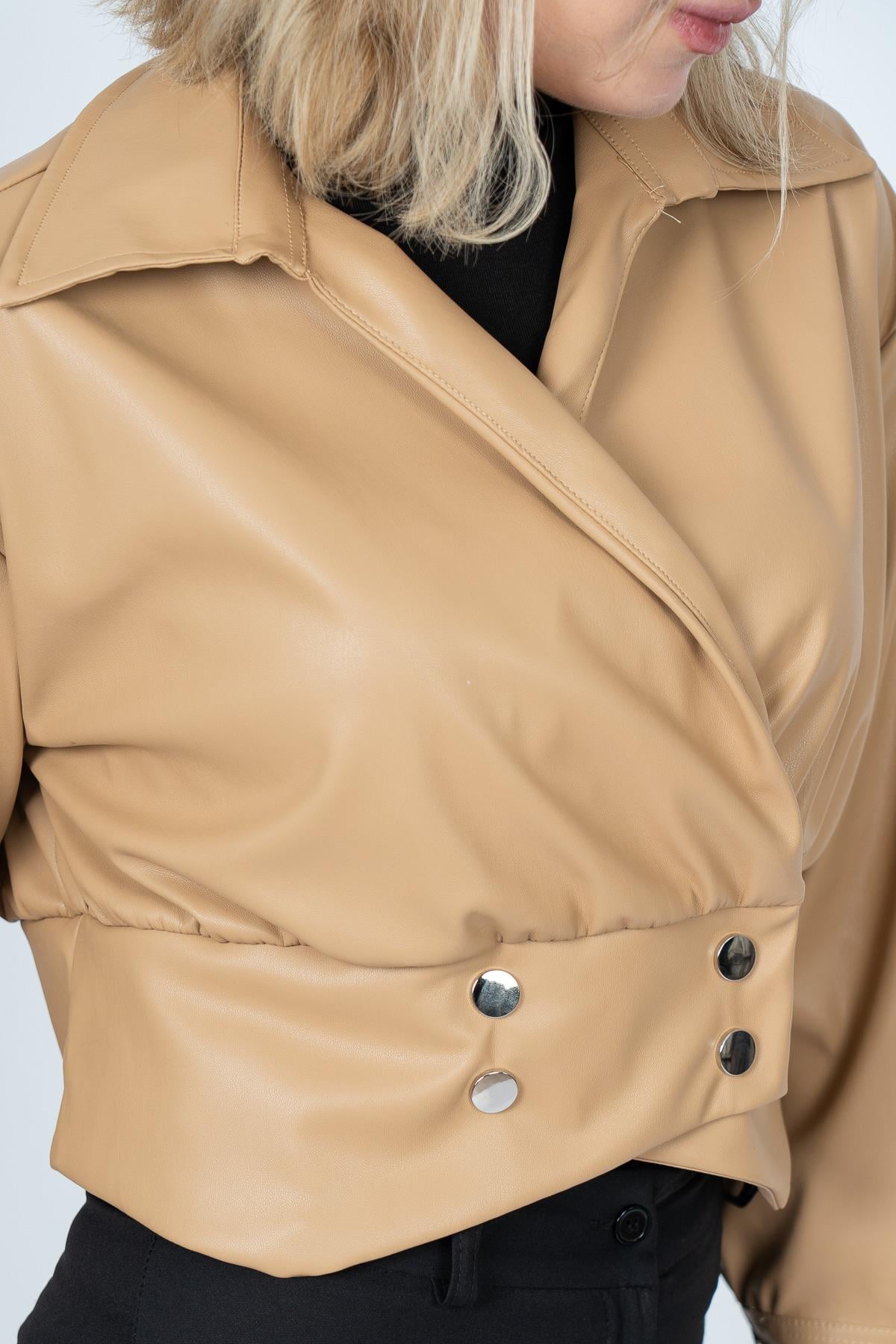 CORA KRUVAZE DERİ BLUZ - CAMEL