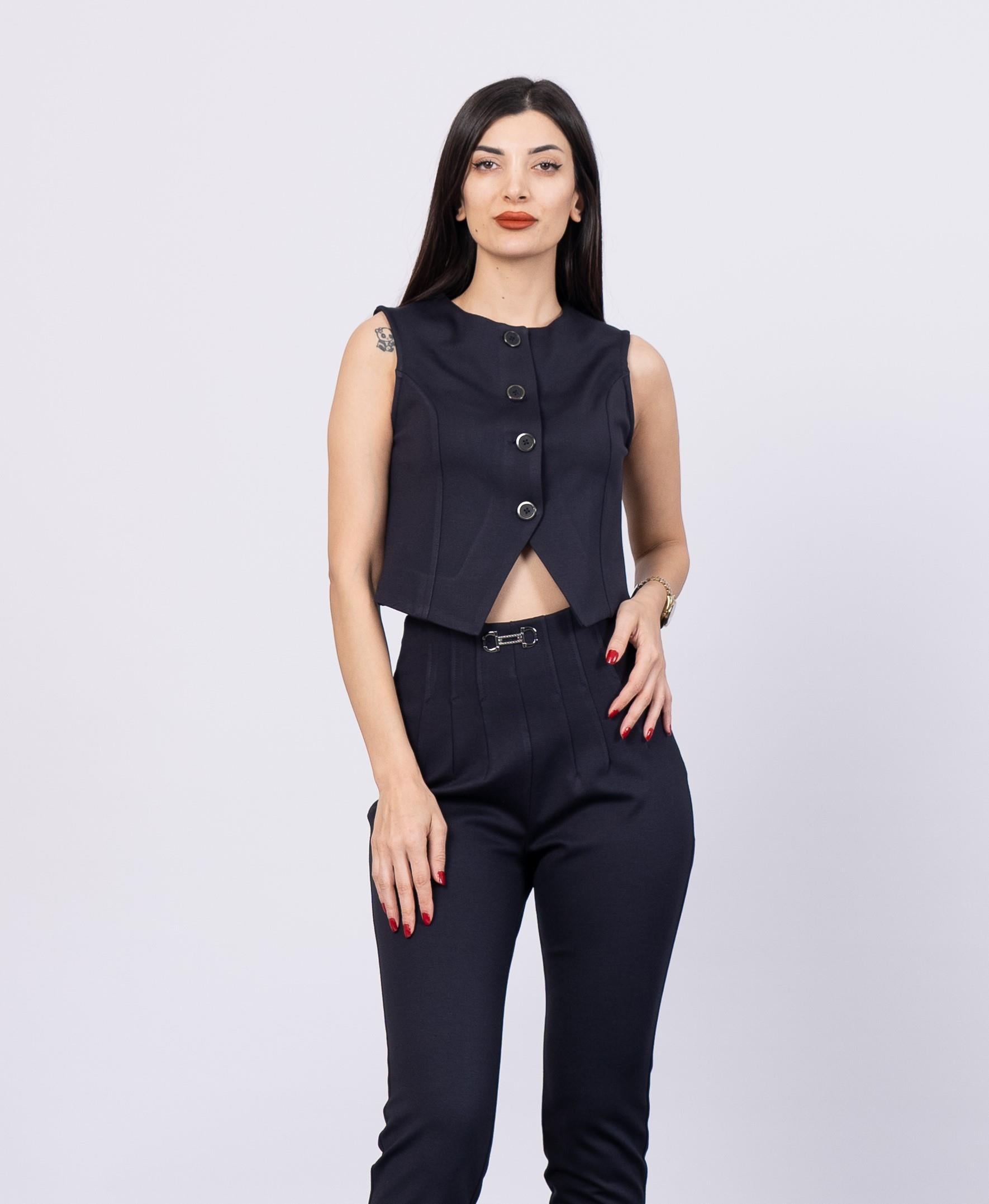 NICOLE UCU ÜÇGEN YELEK - LACI