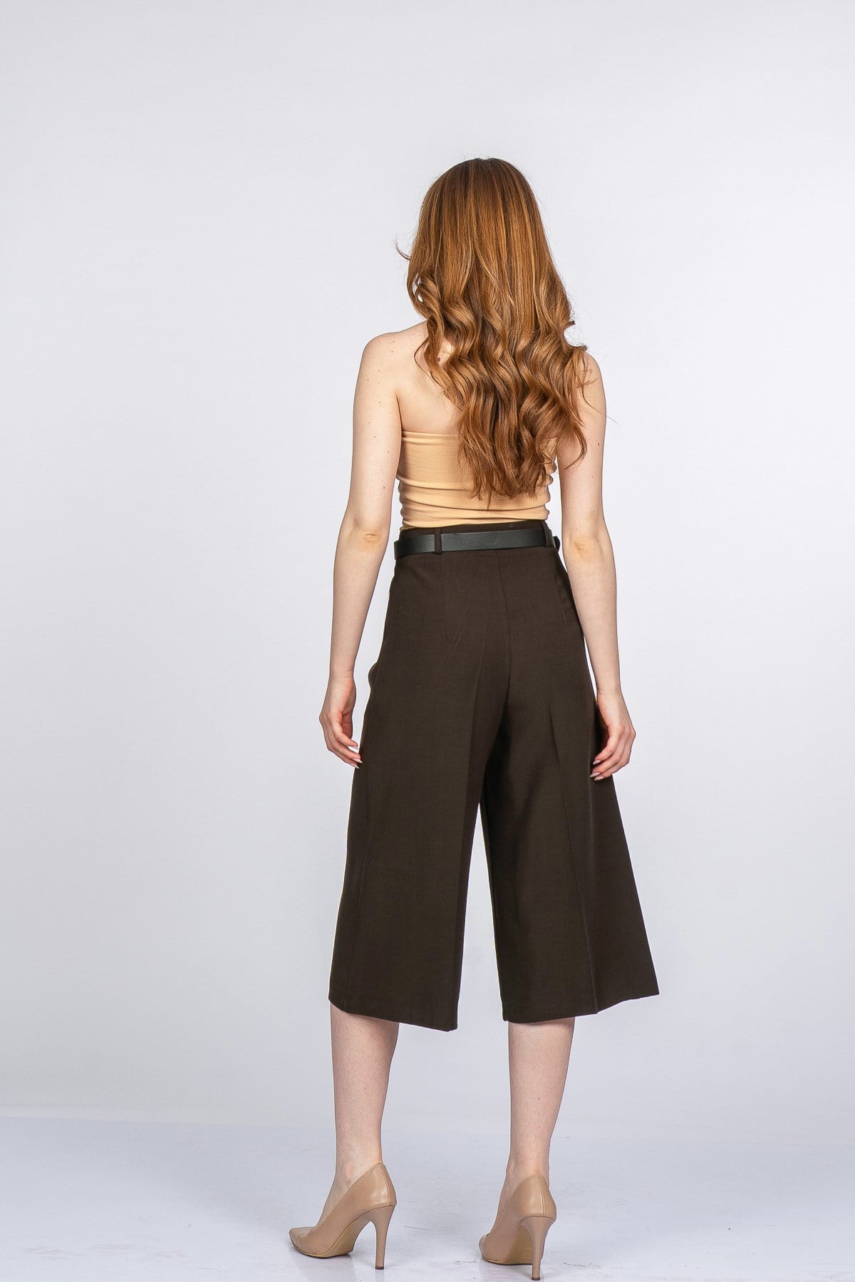 NIKKI KEMERLİ KISA PANTOLON - KAHVE